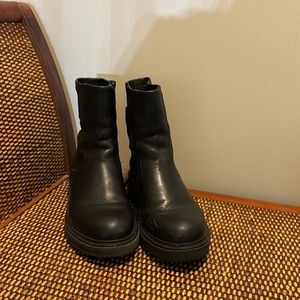 Franco Sarto short  Boots Black with zipper Size 6.5